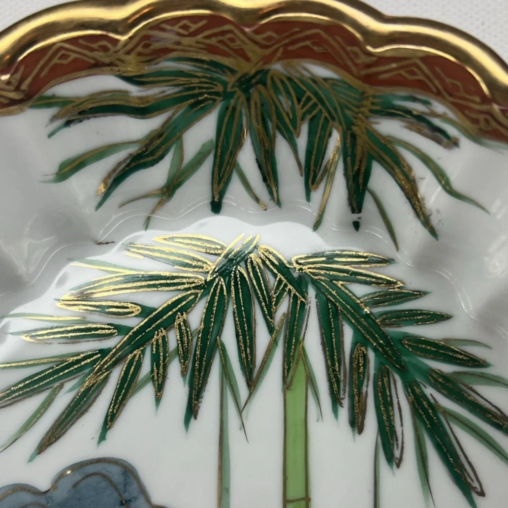 Fujita Kutani Scalloped Bowl Bamboo Landscape Gilt Rim Made in Japan